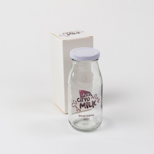  CityU Milk Glass Milk Bottle with Iron Lid 250mL